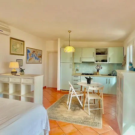 Aria Di Collina - Isola D'Elba Apartment Porto Azzurro Room photo